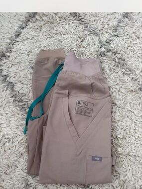 Figs Mauve Scrub Top and Pants with Teal Drawstrings